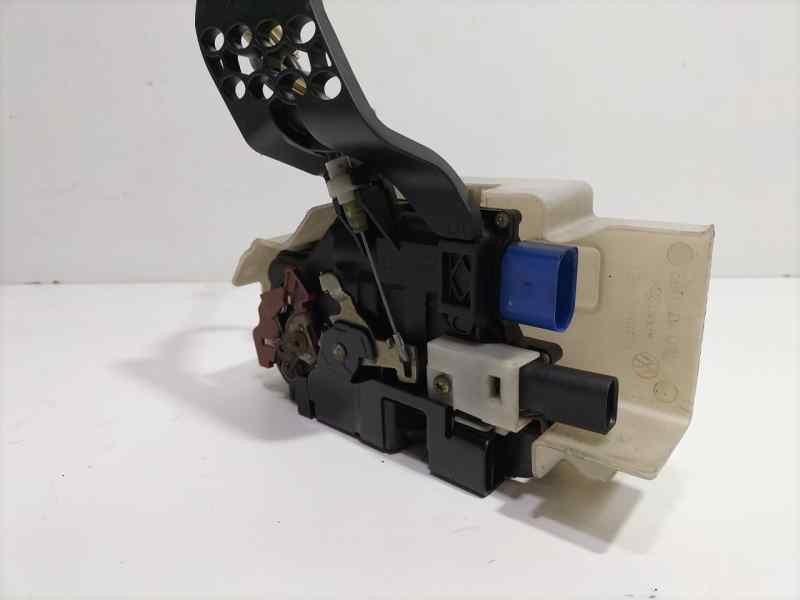 Recambio de cerradura puerta delantera izquierda para volkswagen touareg (7la) tdi v10 referencia OEM IAM 3D1837015A 82369 