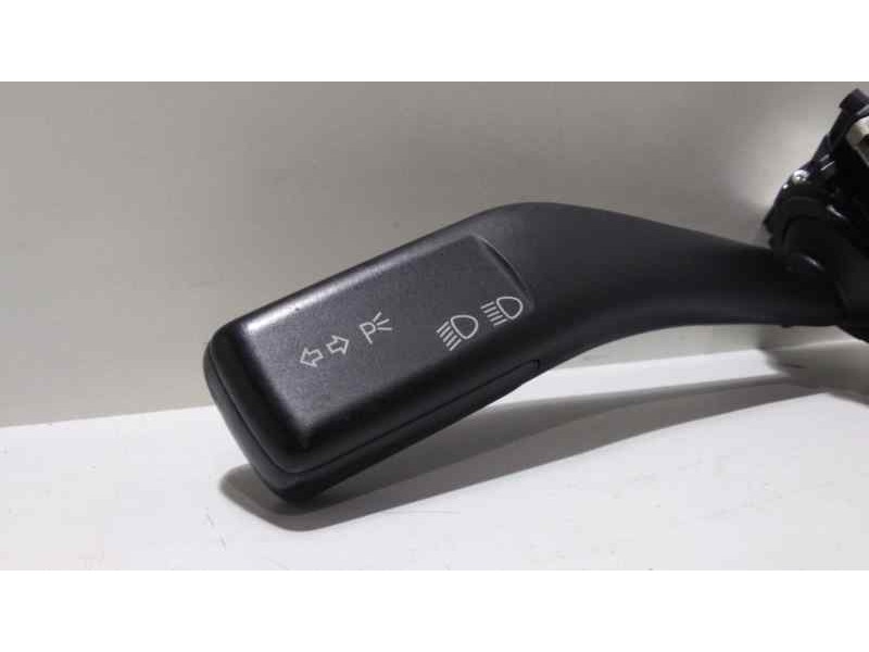 Recambio de mando intermitentes para seat leon (1p1) comfort limited referencia OEM IAM 1K0953513 47175 