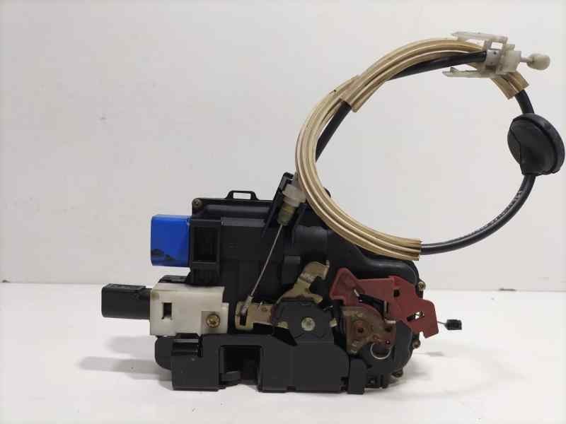 Recambio de cerradura puerta delantera derecha para volkswagen touareg (7la) tdi v10 referencia OEM IAM 3D1837016A 82371 