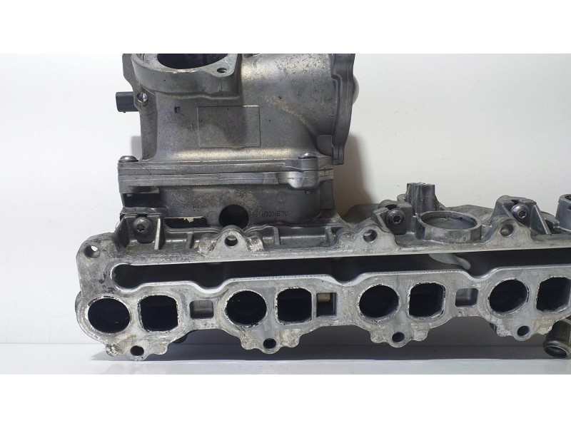 Recambio de colector admision para mercedes-benz clase b (w245) 200 cdi (245.208) referencia OEM IAM 640941 69185 