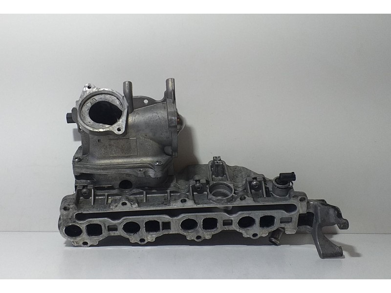 Recambio de colector admision para mercedes-benz clase b (w245) 200 cdi (245.208) referencia OEM IAM 640941 69185 