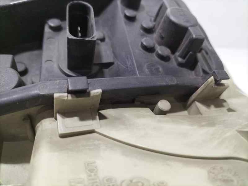 Recambio de piloto trasero derecho para volkswagen touareg (7la) tdi v10 referencia OEM IAM 7L6945095K 82377 