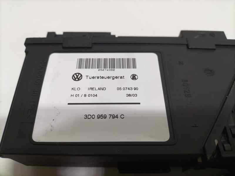 Recambio de motor elevalunas trasero derecho para volkswagen touareg (7la) tdi v10 referencia OEM IAM 7L0959704B 82378 