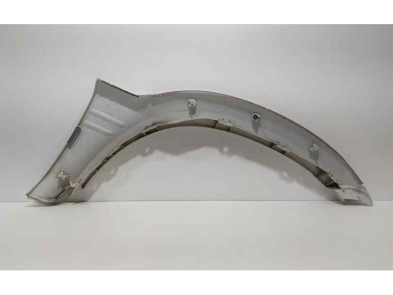 Recambio de aletin delantero izquierdo para nissan terrano/terrano.ii (r20) se (5-ptas.) referencia OEM IAM 638117F600 85766 