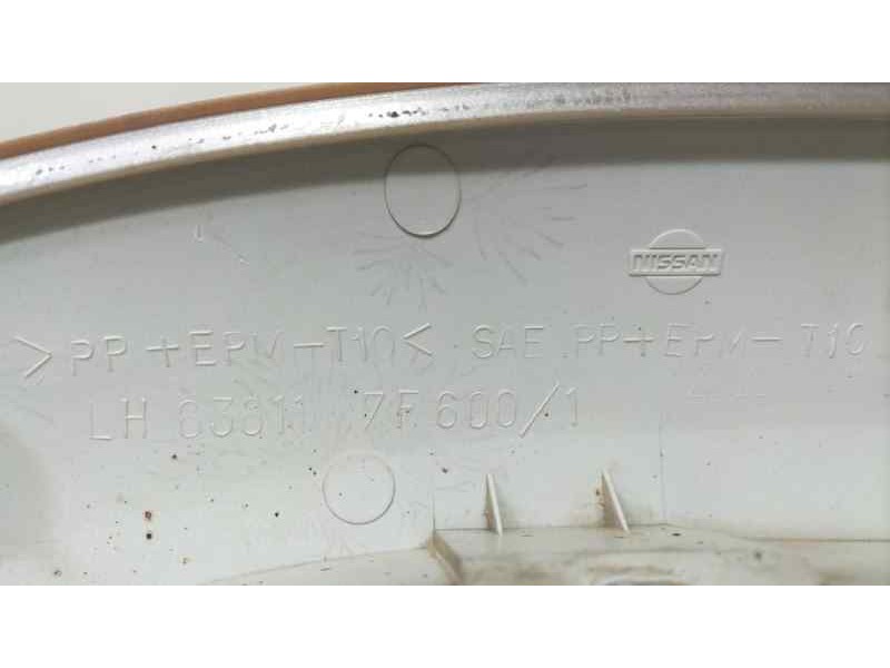 Recambio de aletin delantero izquierdo para nissan terrano/terrano.ii (r20) se (5-ptas.) referencia OEM IAM 638117F600 85766 