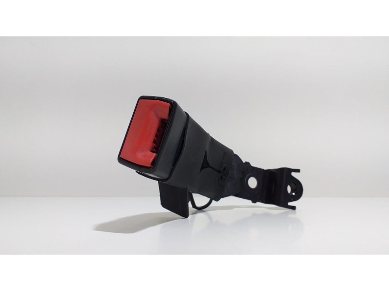 Recambio de cinturon seguridad trasero derecho para toyota avensis cross sport (t27) comfort referencia OEM IAM 609311000 55173 