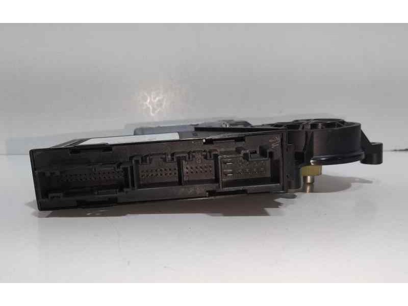 Recambio de motor elevalunas trasero izquierdo para volkswagen touareg (7la) tdi v10 referencia OEM IAM 7L0959703B 82379 