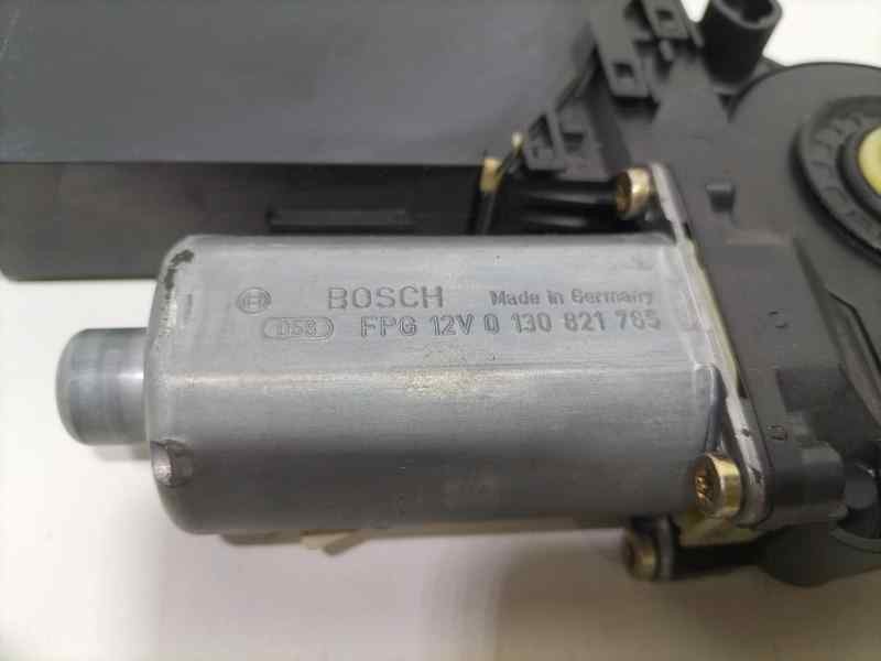 Recambio de motor elevalunas trasero izquierdo para volkswagen touareg (7la) tdi v10 referencia OEM IAM 7L0959703B 82379 