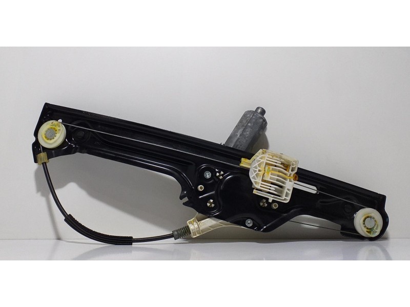 Recambio de elevalunas trasero derecho para bmw x6 (e71) 3.5d referencia OEM IAM 7197304E 59310 