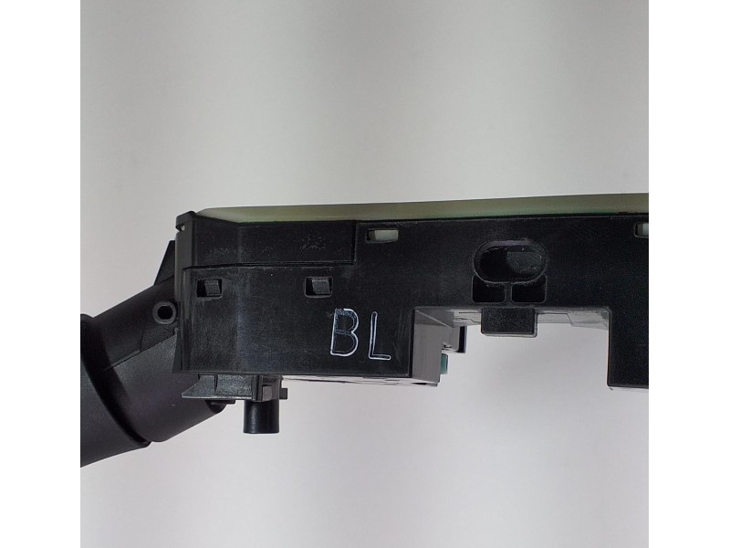 Recambio de mando multifuncion para renault koleos dynamique referencia OEM IAM 14A01 69197 