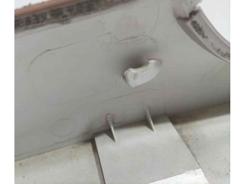 Recambio de aletin trasero izquierdo para nissan terrano/terrano.ii (r20) se (5-ptas.) referencia OEM IAM 938291F100 85768 