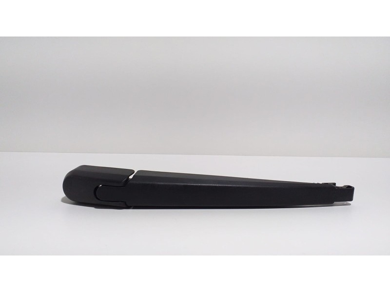Recambio de brazo limpia trasero para toyota avensis cross sport (t27) comfort referencia OEM IAM 8524105100 55187 