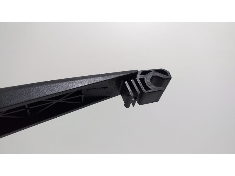 Recambio de brazo limpia trasero para toyota avensis cross sport (t27) comfort referencia OEM IAM 8524105100 55187 
