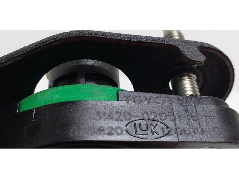 Recambio de bomba embrague para toyota avensis cross sport (t27) comfort referencia OEM IAM 3142002051B 55188 