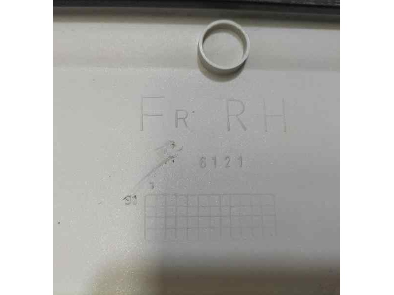 Recambio de molduras delanteras para nissan terrano/terrano.ii (r20) se (5-ptas.) referencia OEM IAM 808707F600 85770 