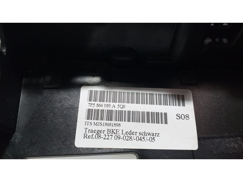 Recambio de guarnecidos palanca cambio para porsche cayenne (typ 92aa) gts referencia OEM IAM 7P5864089A 66639 