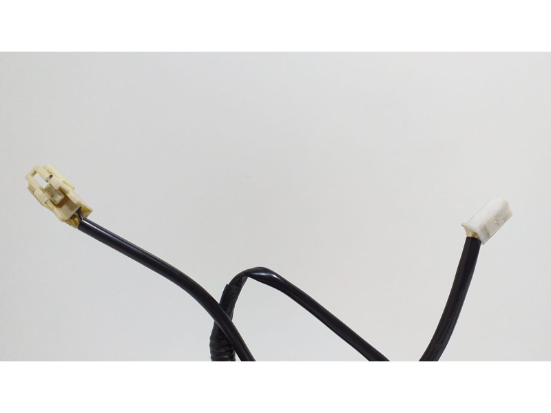 Recambio de cinturon seguridad delantero derecho para toyota avensis cross sport (t27) comfort referencia OEM IAM E034501 55190 