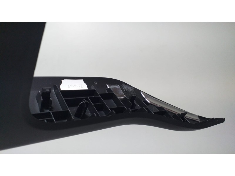 Recambio de molduras delanteras para porsche cayenne (typ 92aa) gts referencia OEM IAM 7P5863097 66642 