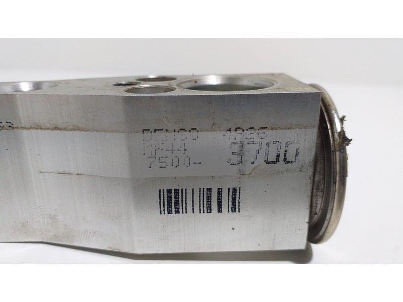 Recambio de valvula expansion para toyota avensis cross sport (t27) comfort referencia OEM IAM MF447500 55204 