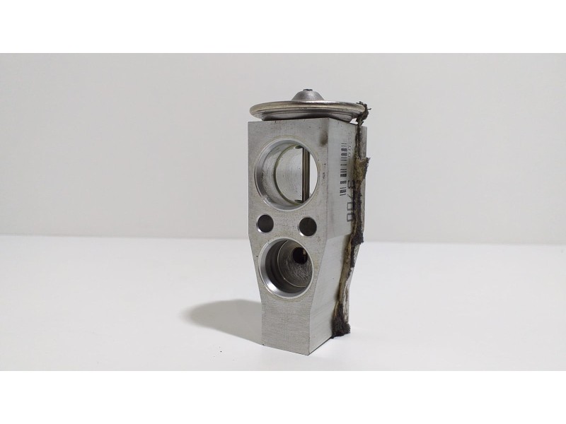 Recambio de valvula expansion para toyota avensis cross sport (t27) comfort referencia OEM IAM MF447500 55204 