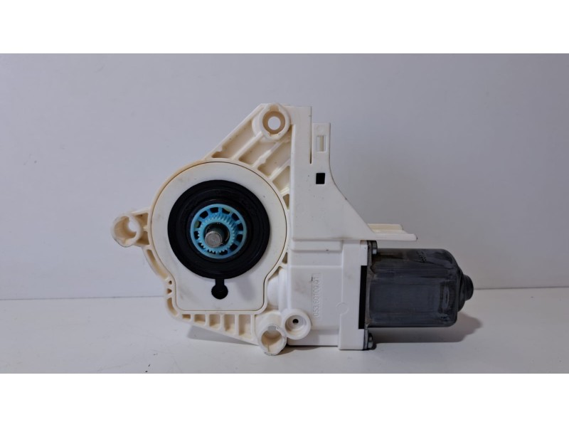 Recambio de motor elevalunas trasero izquierdo para skoda yeti active referencia OEM IAM 5L0959811A 76416 R