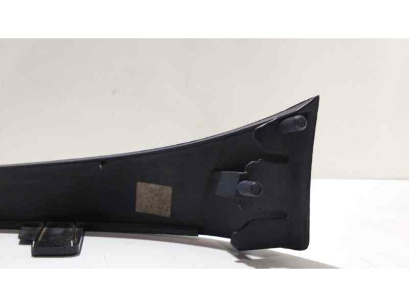 Recambio de molduras delanteras para citroën saxo 1.5 d furio referencia OEM IAM 9636012677 47344  Recambio de molduras delanteras para citroën saxo 1.5 d furio referencia OEM IAM 9636012677 47344