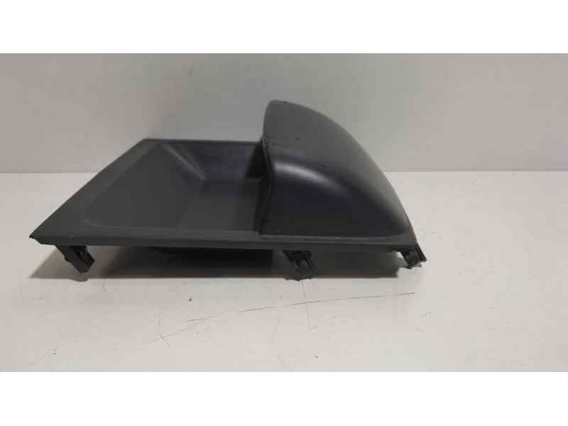 Recambio de molduras delanteras para citroën berlingo first combi 1,6 hdi 75 sx referencia OEM IAM 9645016377 80778 