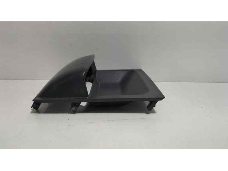 Recambio de molduras delanteras para citroën berlingo first combi 1,6 hdi 75 sx referencia OEM IAM 9645016377 80778 