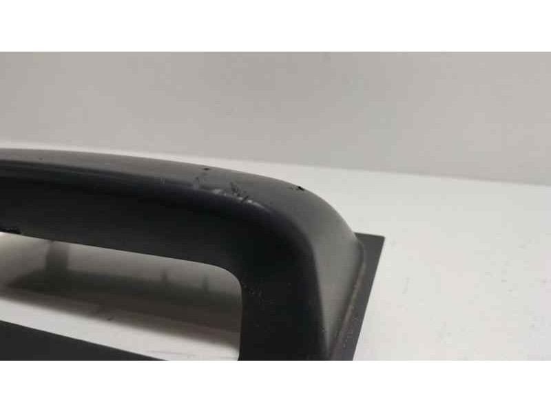 Recambio de molduras delanteras para citroën berlingo first combi 1,6 hdi 75 sx referencia OEM IAM 9645016377 80778 