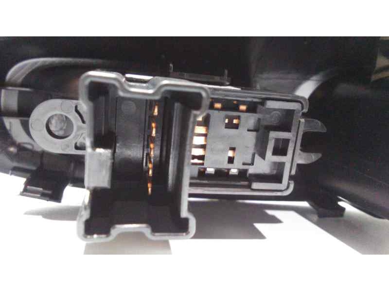 Recambio de mando elevalunas trasero derecho para nissan juke (f15) acenta referencia OEM IAM 829601KA2A 47383 
