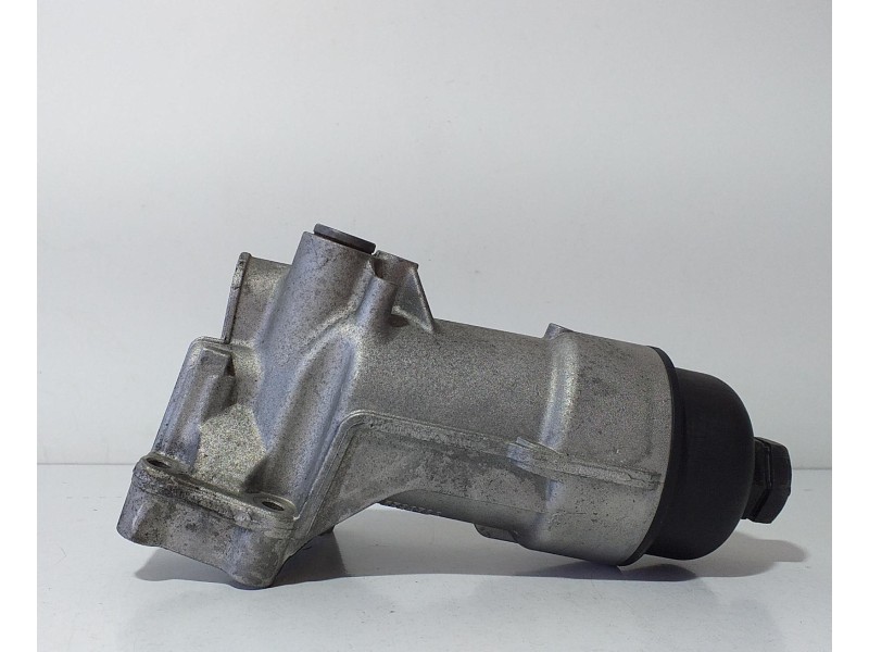 Recambio de soporte filtro aceite para mercedes-benz clase b (w245) 200 cdi (245.208) referencia OEM IAM A6401800510 69226 