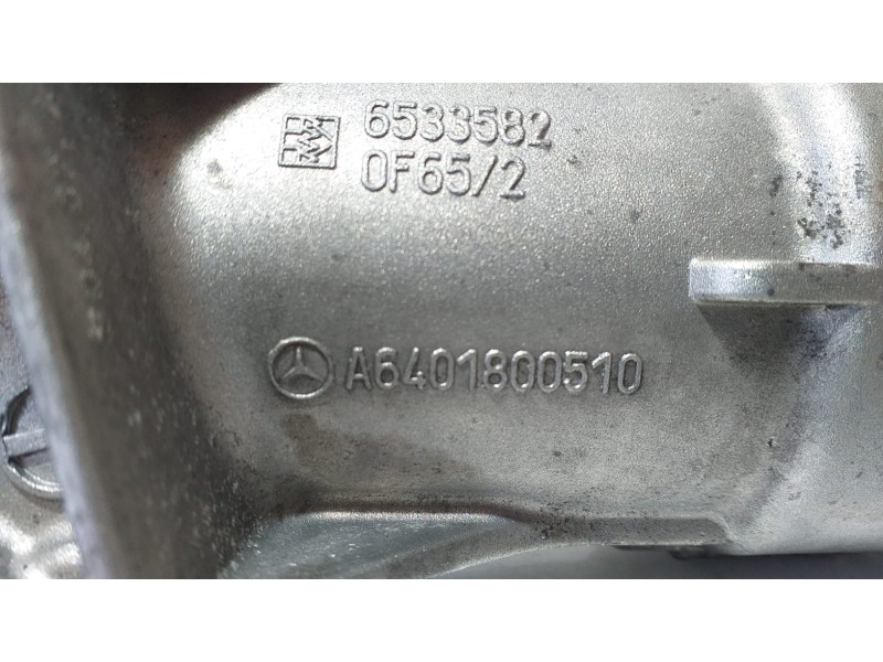 Recambio de soporte filtro aceite para mercedes-benz clase b (w245) 200 cdi (245.208) referencia OEM IAM A6401800510 69226 