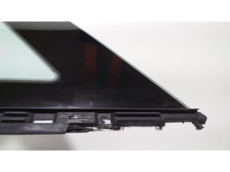 Recambio de luna custodia trasera izquierda para audi a7 sportback (4ga) 3.0 tdi quattro referencia OEM IAM 4G8845299C 61864 