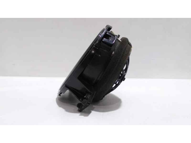 Recambio de rejilla aireadora para nissan juke (f15) acenta referencia OEM IAM 687613YV0A 47401 