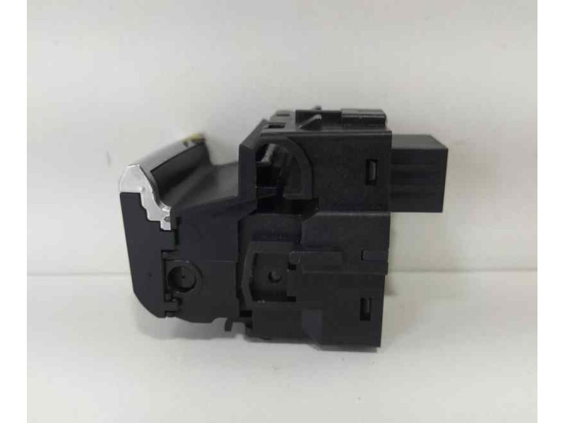 Recambio de intercooler para audi a3 sportback (8va) ambiente referencia OEM IAM 8V1927225A 87156 