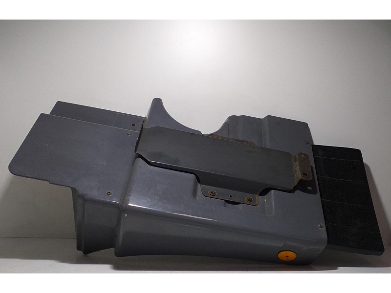 Recambio de guardabarros para mercedes-benz actros 2/3 2 - ejes / 6 cil. 1841 4x2 om 501 la l (largo) referencia OEM IAM A943881