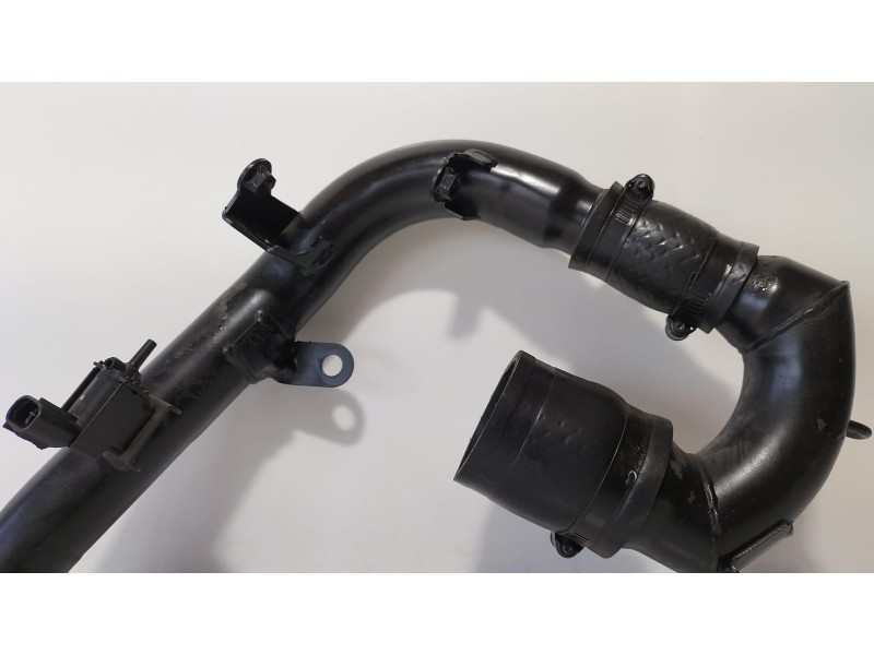 Recambio de tubo para toyota corolla (e12) 2.0 d-4d linea sol berlina referencia OEM IAM 1CDFTV 69270 