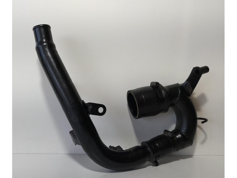 Recambio de tubo para toyota corolla (e12) 2.0 d-4d linea sol berlina referencia OEM IAM 1CDFTV 69270 