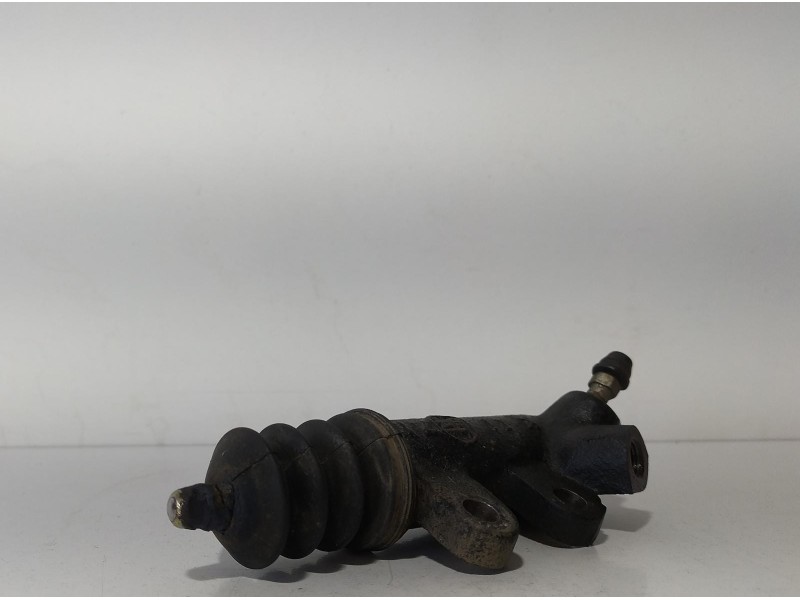 Recambio de bomba embrague para toyota corolla (e12) 2.0 d-4d linea sol berlina referencia OEM IAM 1CDFTV 69273 