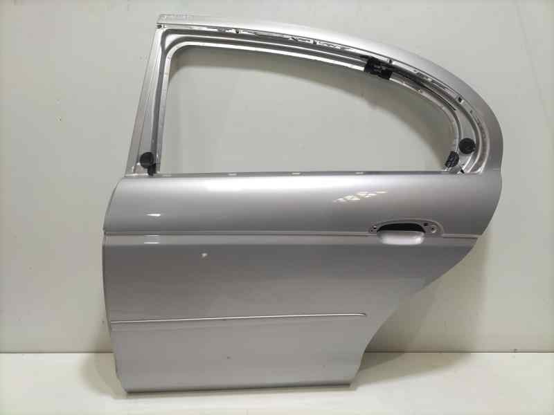 Recambio de puerta trasera izquierda para jaguar s-type referencia OEM IAM XR828669 82618 