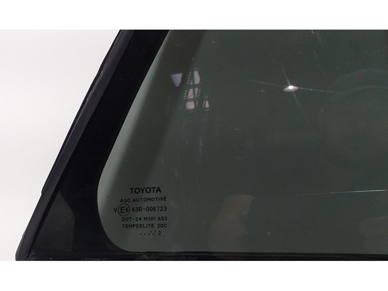 Recambio de luna custodia trasera derecha para toyota avensis cross sport (t27) comfort referencia OEM IAM 1ADFTV 55270 