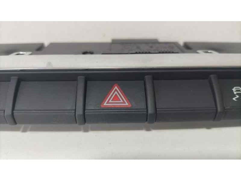 Recambio de warning para audi a3 sportback (8va) ambiente referencia OEM IAM 8V0925301CD 87163 