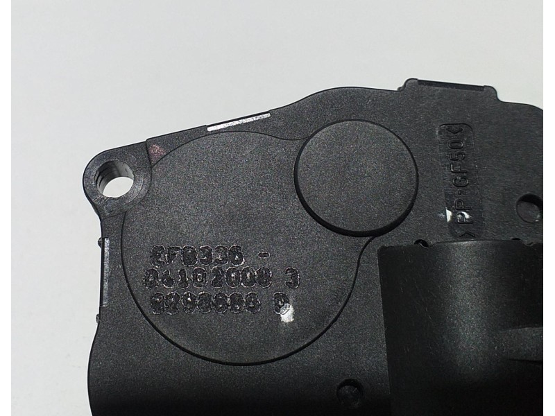 Recambio de motor apertura trampillas climatizador para bmw x6 (e71) 3.5d referencia OEM IAM EFB336 59457 