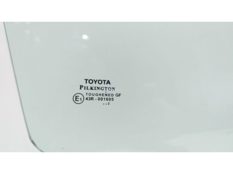 Recambio de luna delantera derecha para toyota avensis cross sport (t27) comfort referencia OEM IAM 1ADFTV 55274 