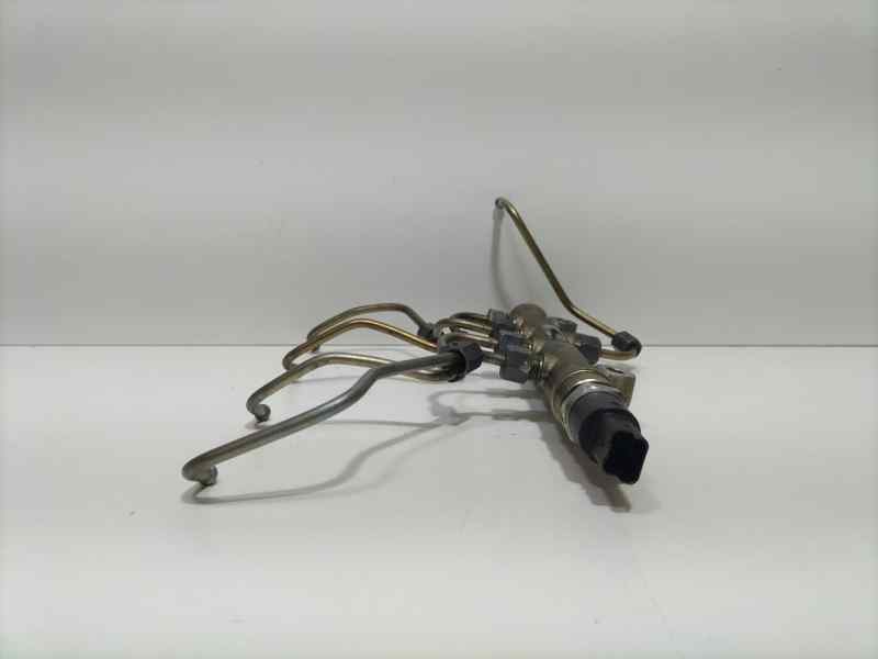 Recambio de rampa inyectora para peugeot 206 berlina xs clim referencia OEM IAM 9641509480 85855 