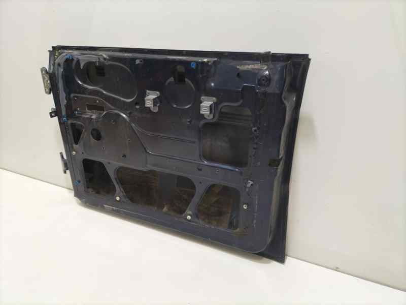Recambio de puerta delantera derecha para land rover discovery (lt) td5 referencia OEM IAM BDA700180 82622 