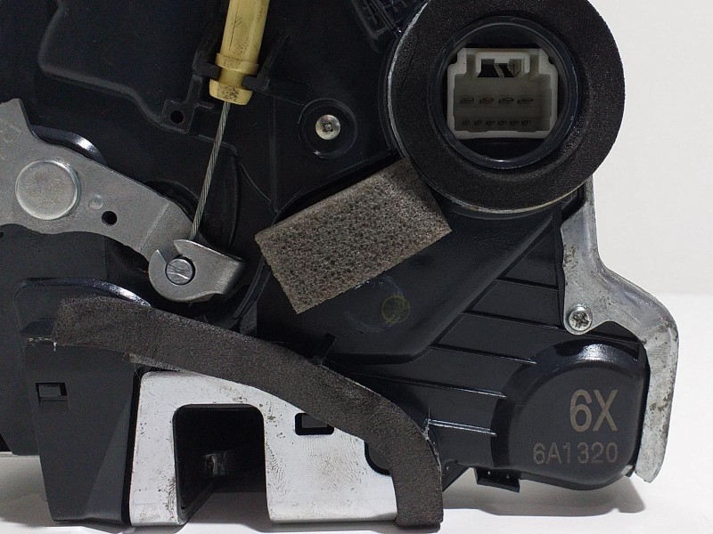 Recambio de cerradura puerta delantera derecha para suzuki grand vitara jb (jt) 2.0 jlx-a (5-ptas.) referencia OEM IAM J20A 5528