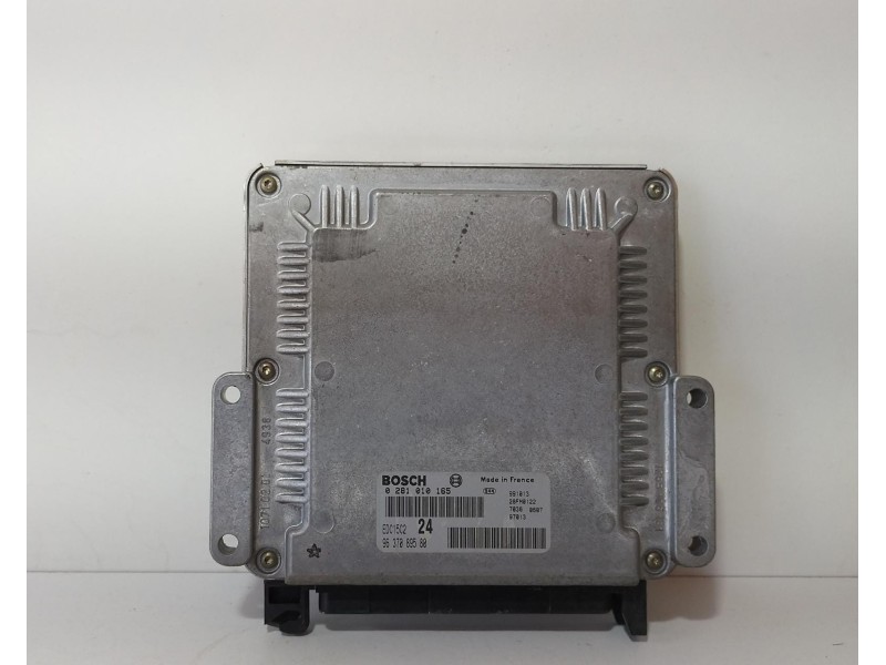 Recambio de centralita motor uce para citroën xantia berlina 2.0 hdi 90/110 attraction referencia OEM IAM 9637089580 69289 R