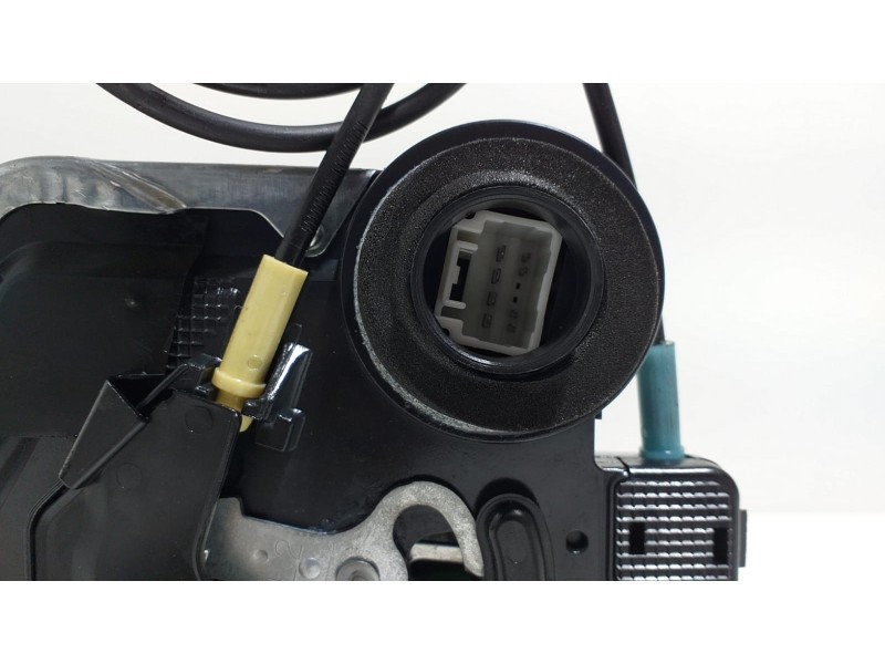 Recambio de cerradura puerta trasera izquierda para suzuki grand vitara jb (jt) 2.0 jlx-a (5-ptas.) referencia OEM IAM J20A 5529