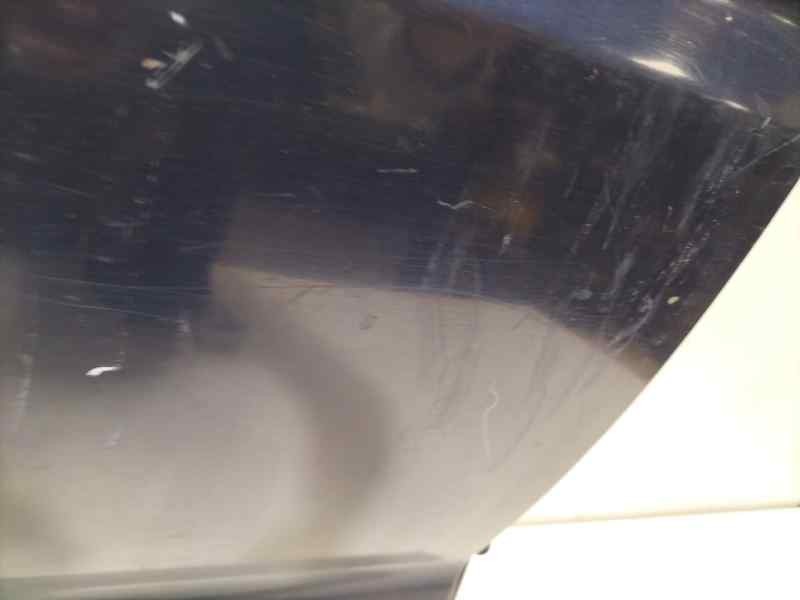 Recambio de puerta trasera derecha para land rover discovery (lt) td5 referencia OEM IAM BFA700060 82624 